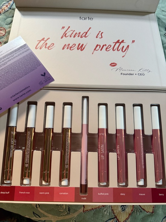 tarte Other - Tarte performance naturals Maracuja Juicy Lip Gloss & Satin Lip Set - 9pc NIB